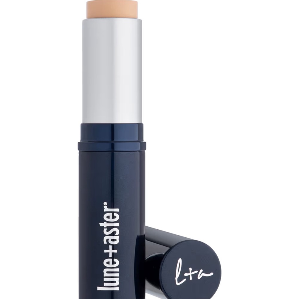 $52 NWT Lune+Aster Dawn To Dusk Foundation Stick shade Fair